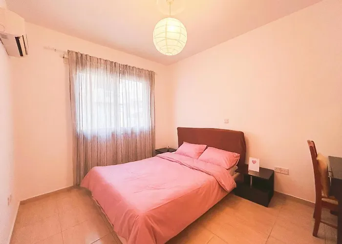 Chloraka- 2 Bedrooms - Pool