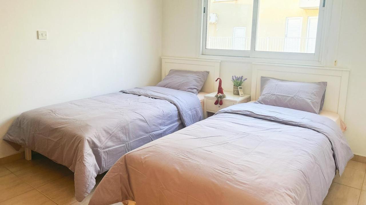 Chloraka- 2 Bedrooms - Pool Apartment *